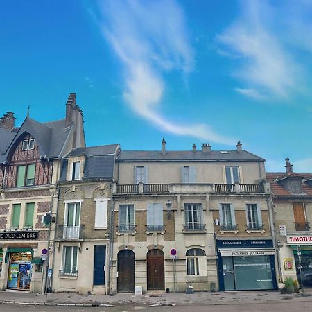 Elegance & Confort - Appart Pres Caves Au Coeur De แร็งส์ ภายนอก รูปภาพ